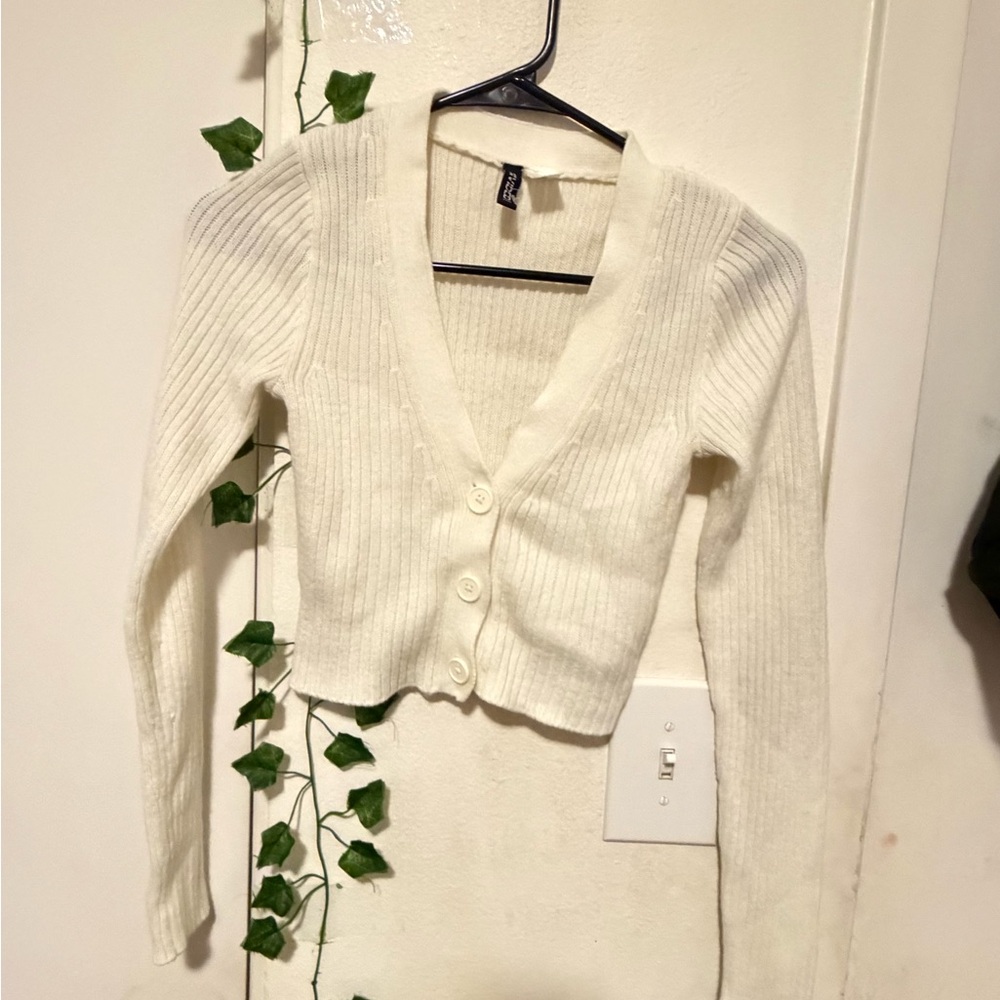 Elegant Cream Button-Up Cardigan